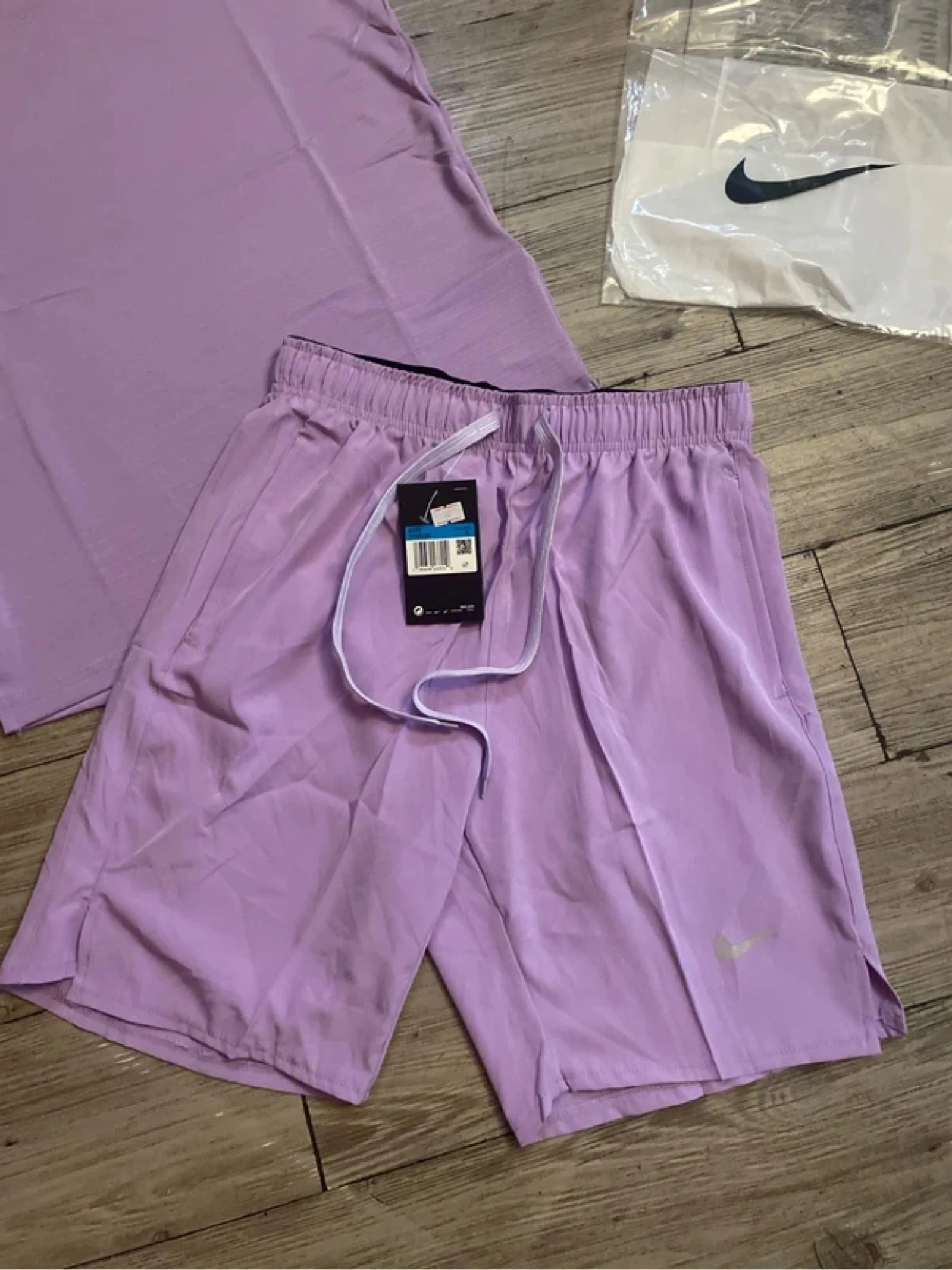 conjunto nike running miller violeta (camiseta + short) – photo 2